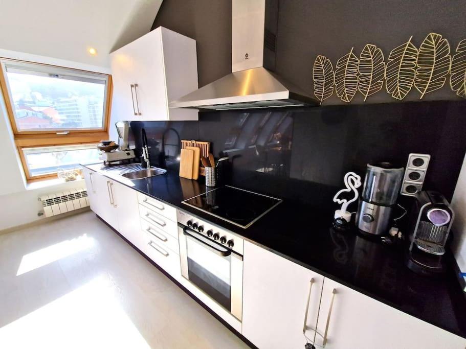Apartamento Deluxe Vistas Al Mar Burela Zewnętrze zdjęcie