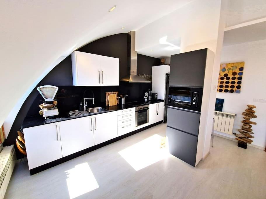 Apartamento Deluxe Vistas Al Mar Burela Zewnętrze zdjęcie
